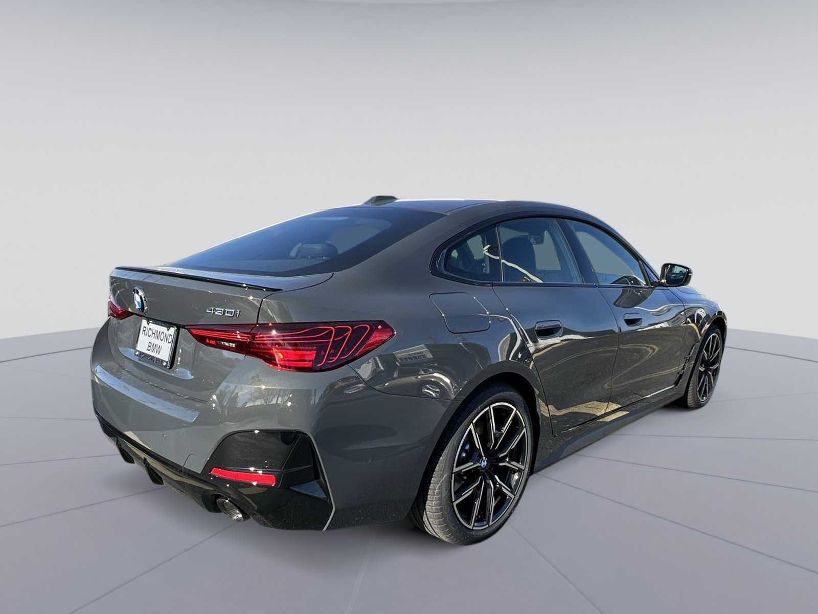 New 2026 BMW 430i xDrive w/ M Sport Package AWD/4WD image 5