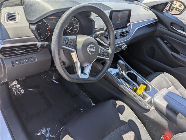 Used 2023 Nissan Altima 2.5 SV image 10