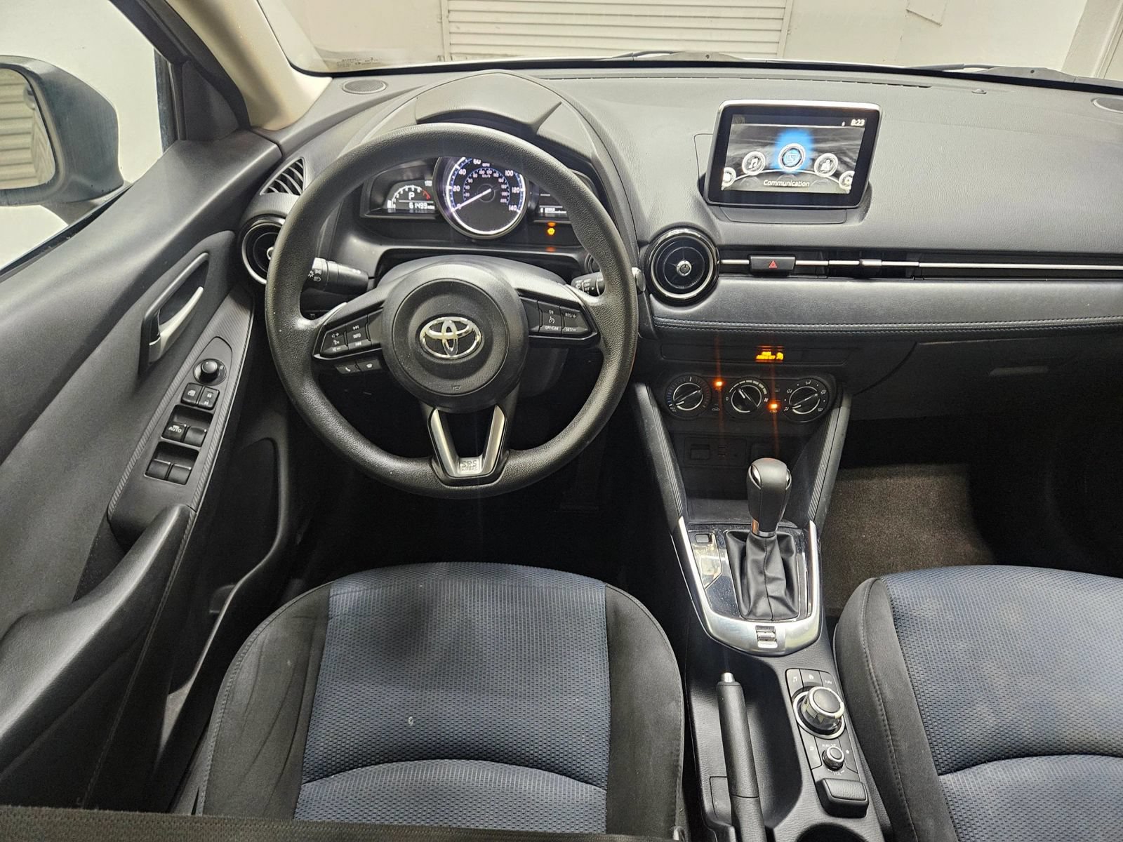 Used 2019 Toyota Yaris LE FWD image 12