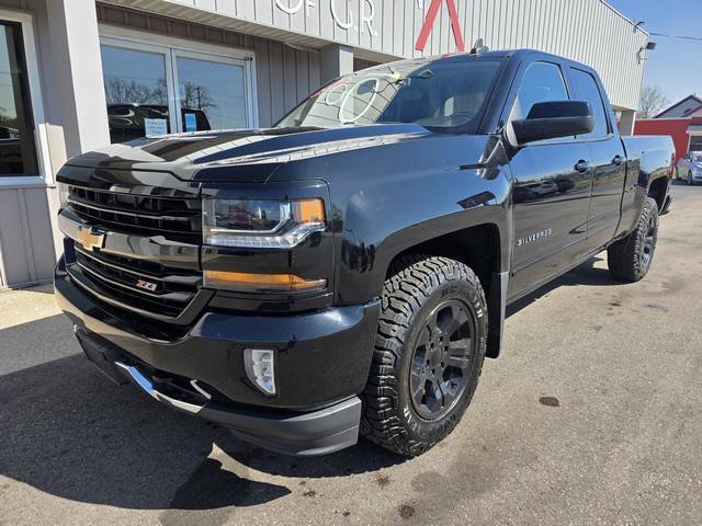 Used 2017 Chevrolet Silverado 1500 LT w/ All Star Edition AWD/4WD image 4