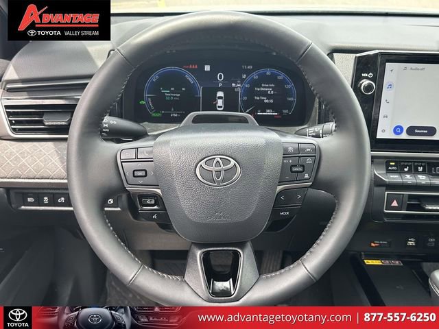 Used 2026 Toyota Camry XLE w/ Premium Plus Package AWD/4WD image 18