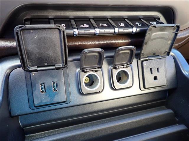 Used 2017 GMC Sierra 2500 Denali w/ Duramax Plus Package image 17