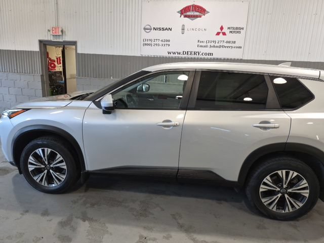 Certified 2023 Nissan Rogue SV AWD/4WD image 6