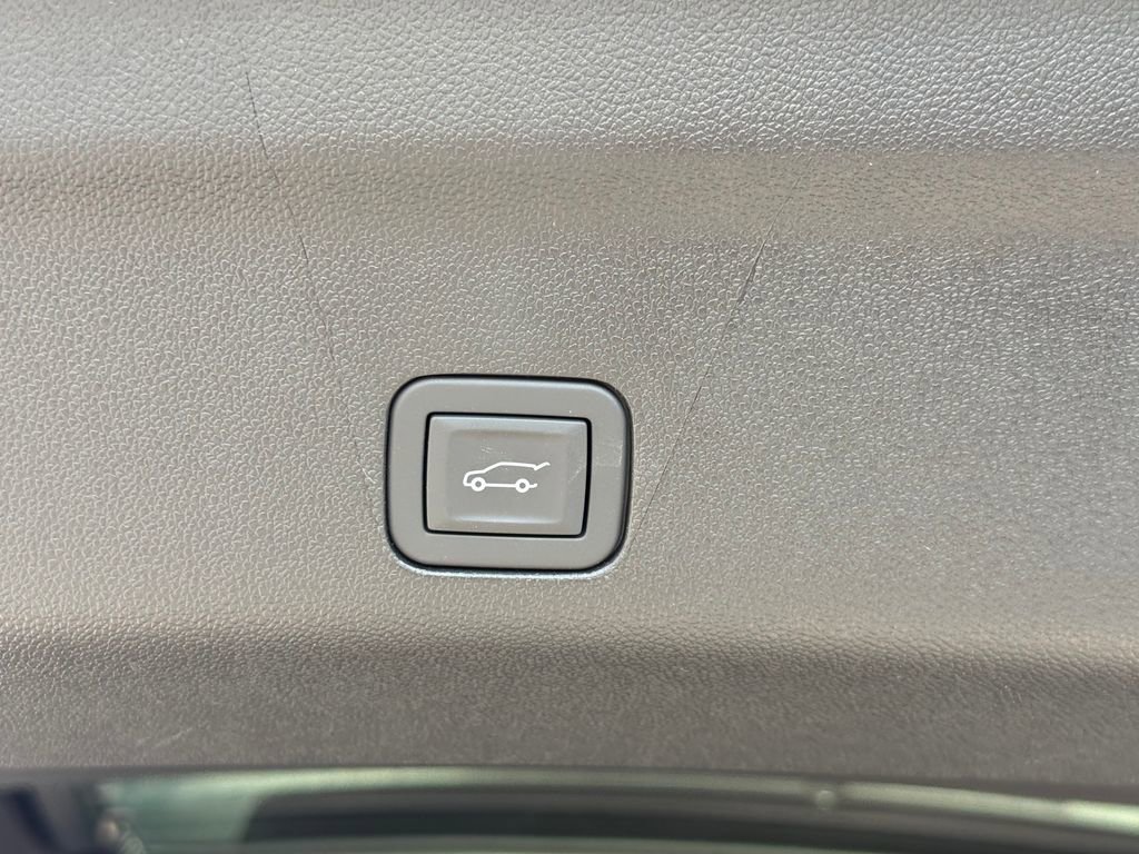 New 2026 GMC Yukon Denali AWD/4WD image 27