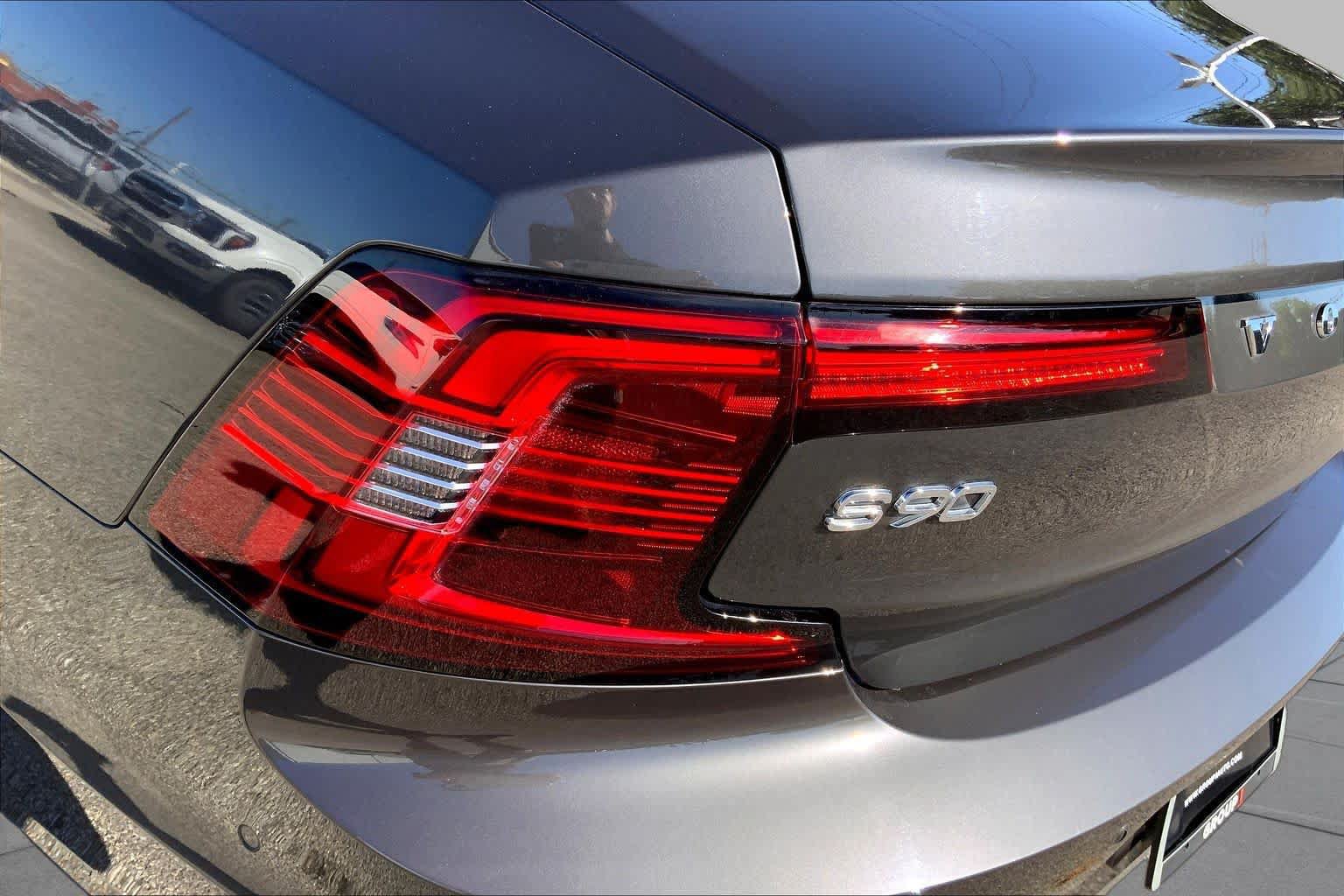 Used 2023 Volvo S90 B6 Ultimate AWD/4WD image 29