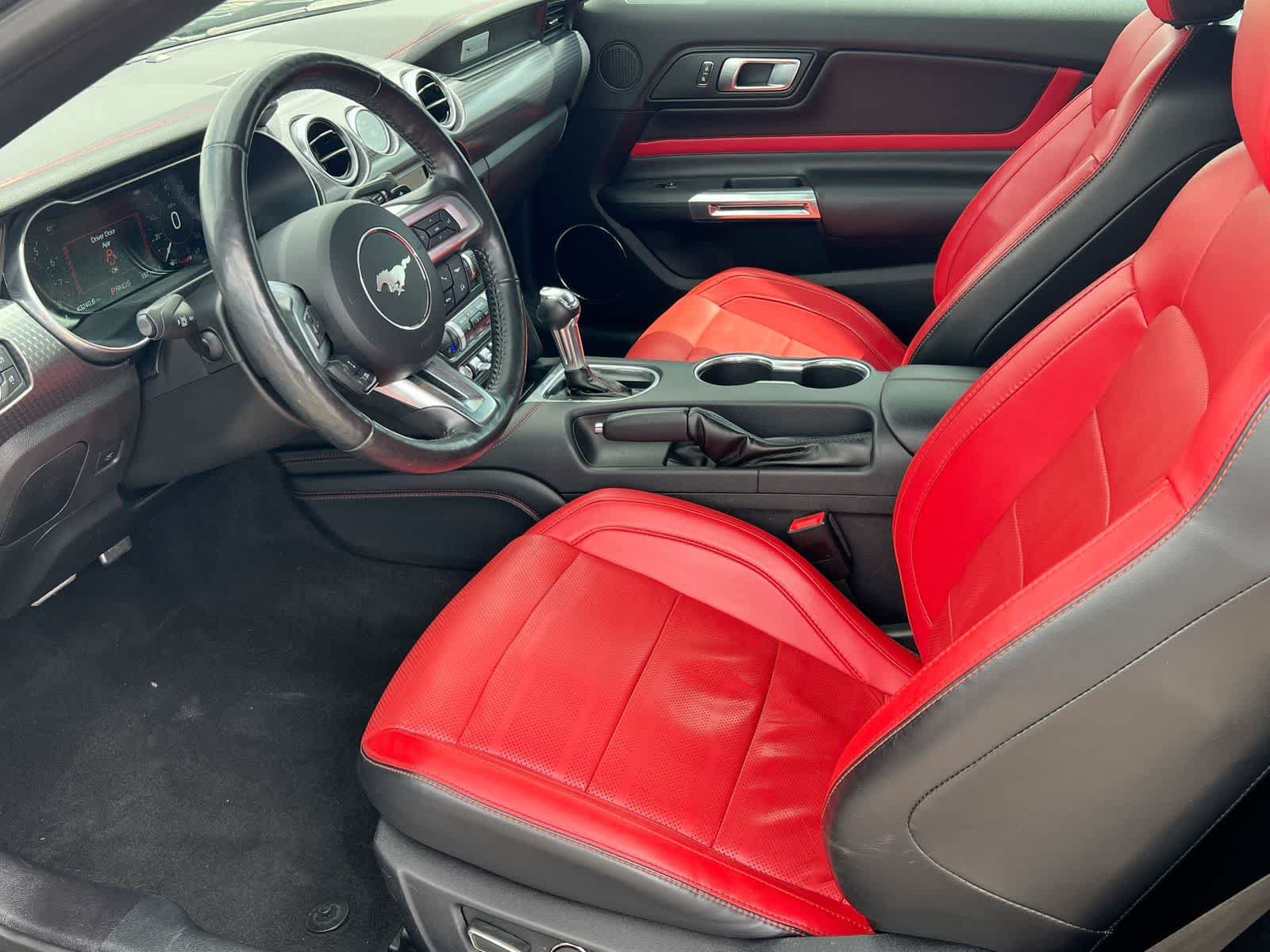 Used 2019 Ford Mustang GT Premium w/ GT Performance Package RWD image 10