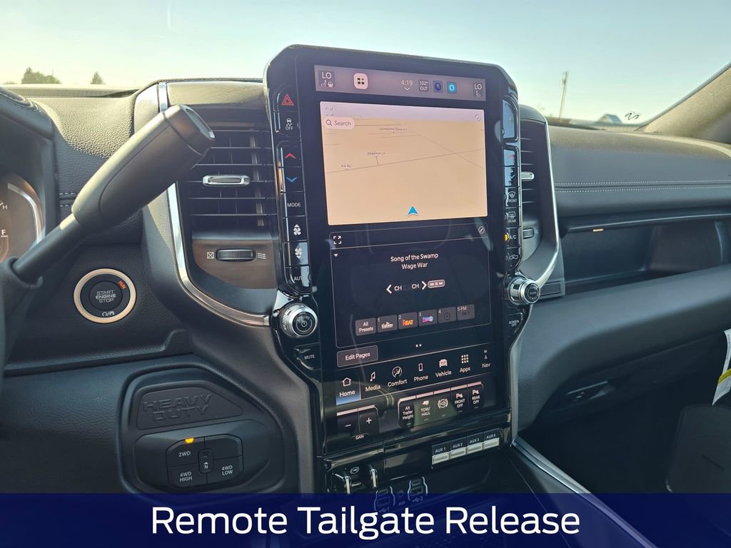 New 2026 RAM 3500 Laramie AWD/4WD image 21