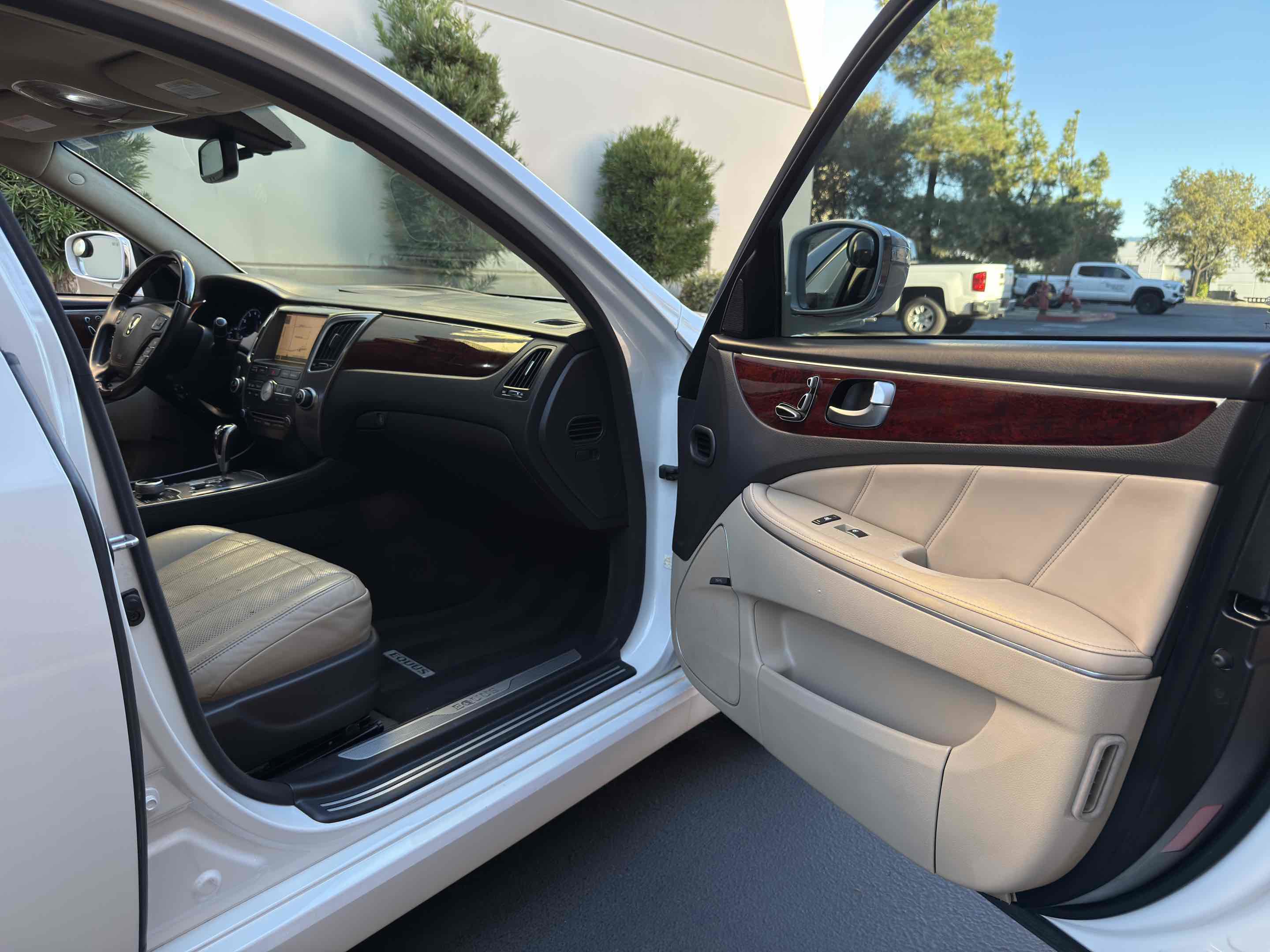 Used 2011 Hyundai Equus Ultimate image 54