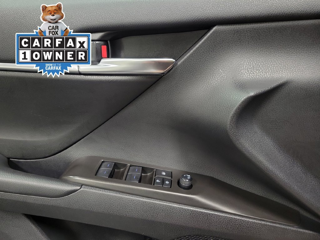 Used 2024 Toyota Camry SE FWD image 29