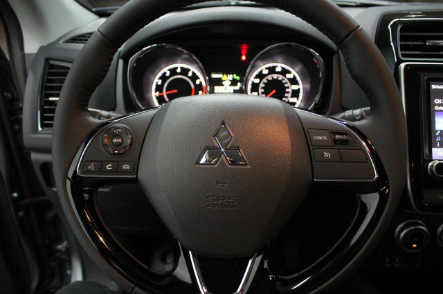 New 2026 Mitsubishi Outlander Sport SE image 8