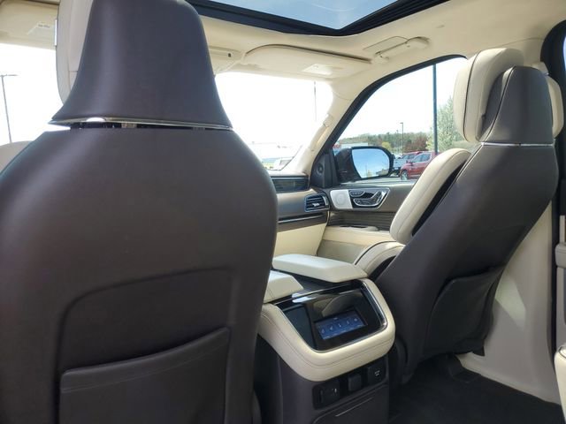 Certified 2022 Lincoln Navigator Black Label AWD/4WD image 37