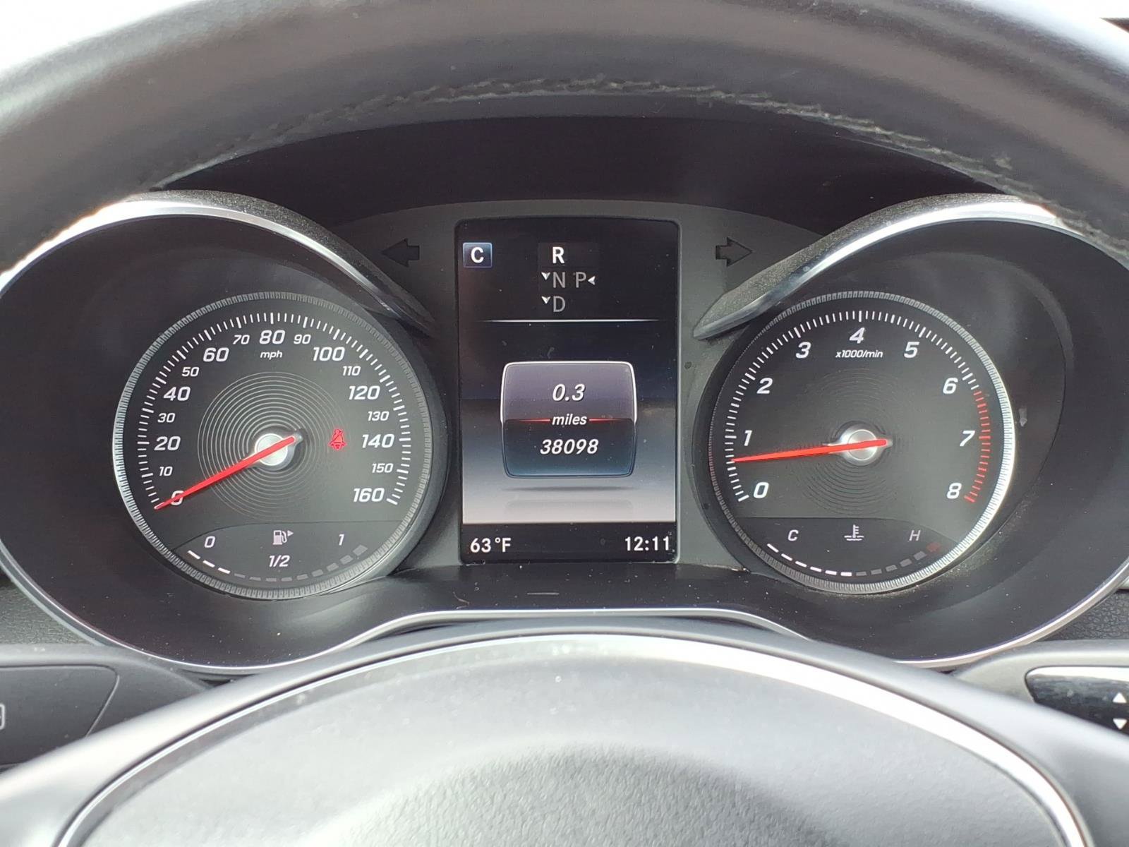 Used 2018 Mercedes-Benz C 300 4MATIC Sedan image 24