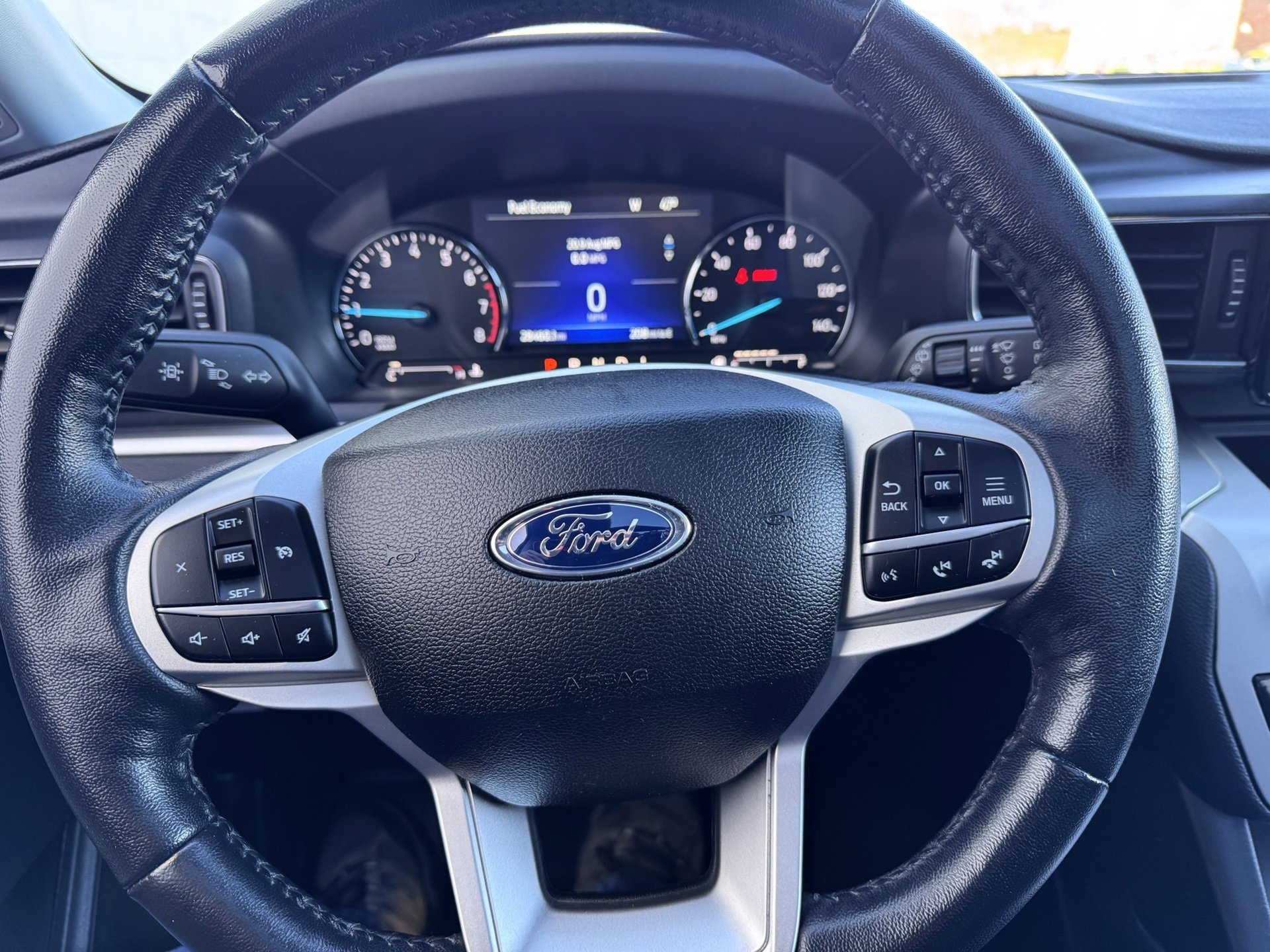 Used 2022 Ford Explorer XLT w/ Equipment Group 202A image 26