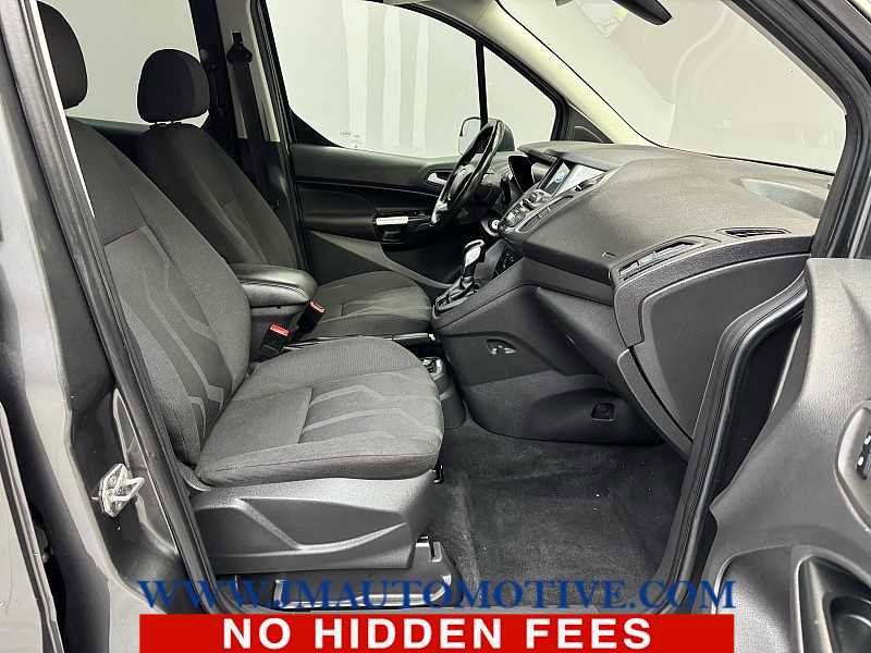 Used 2017 Ford Transit Connect XLT image 19
