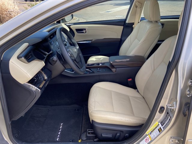 Used 2017 Toyota Avalon Touring image 33