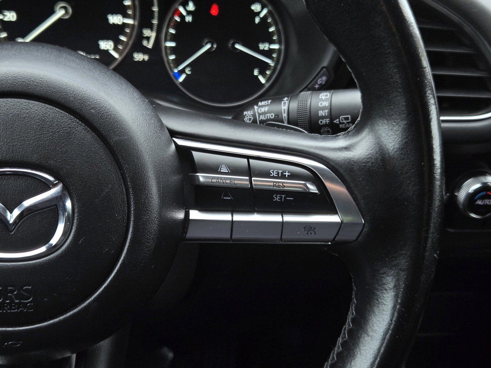 Used 2021 MAZDA MAZDA3 s image 23