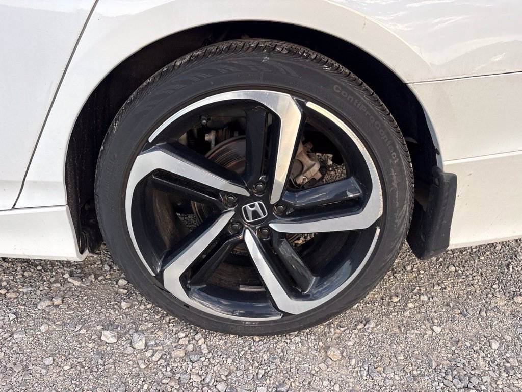 Used 2019 Honda Accord Sport image 5