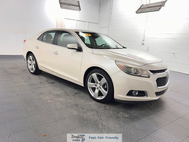 Used 2014 Chevrolet Malibu LTZ FWD image 3