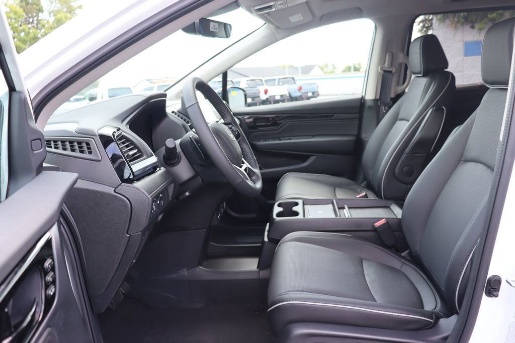 Certified 2026 Honda Odyssey Elite image 31