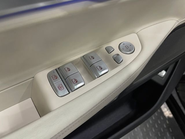 Used 2018 BMW 750i w/ Executive Package image 16