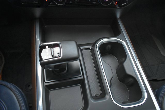 Used 2024 Chevrolet Silverado 1500 High Country image 32