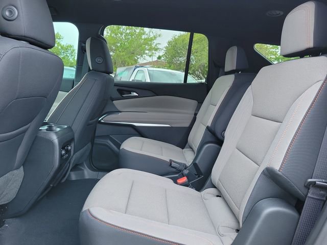 New 2026 Chevrolet Traverse LT image 7