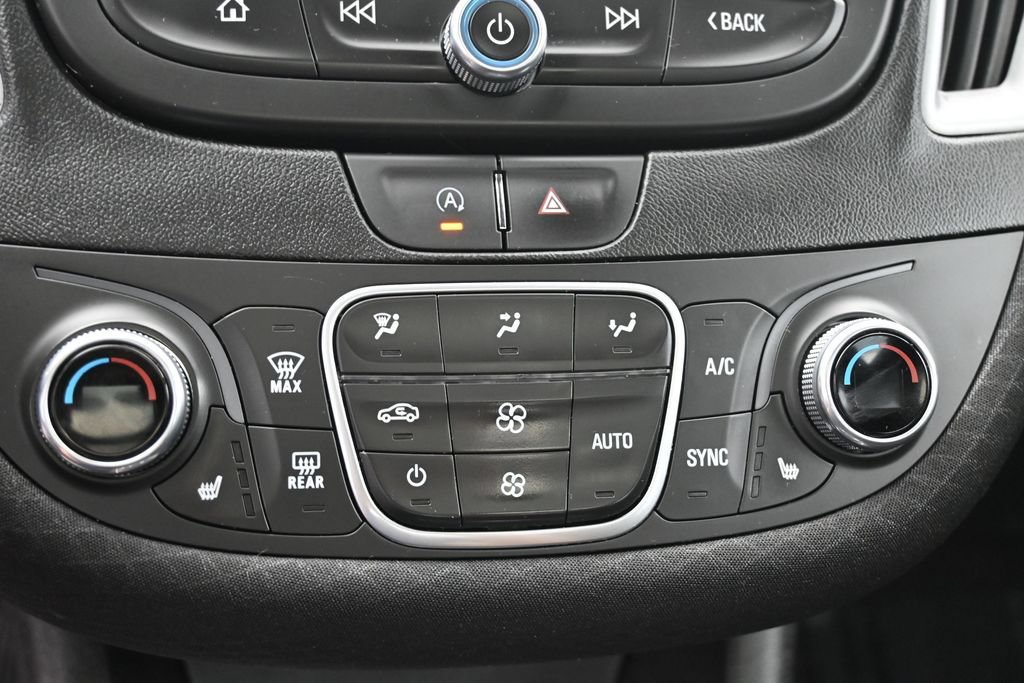 Used 2024 Chevrolet Malibu LT FWD image 28