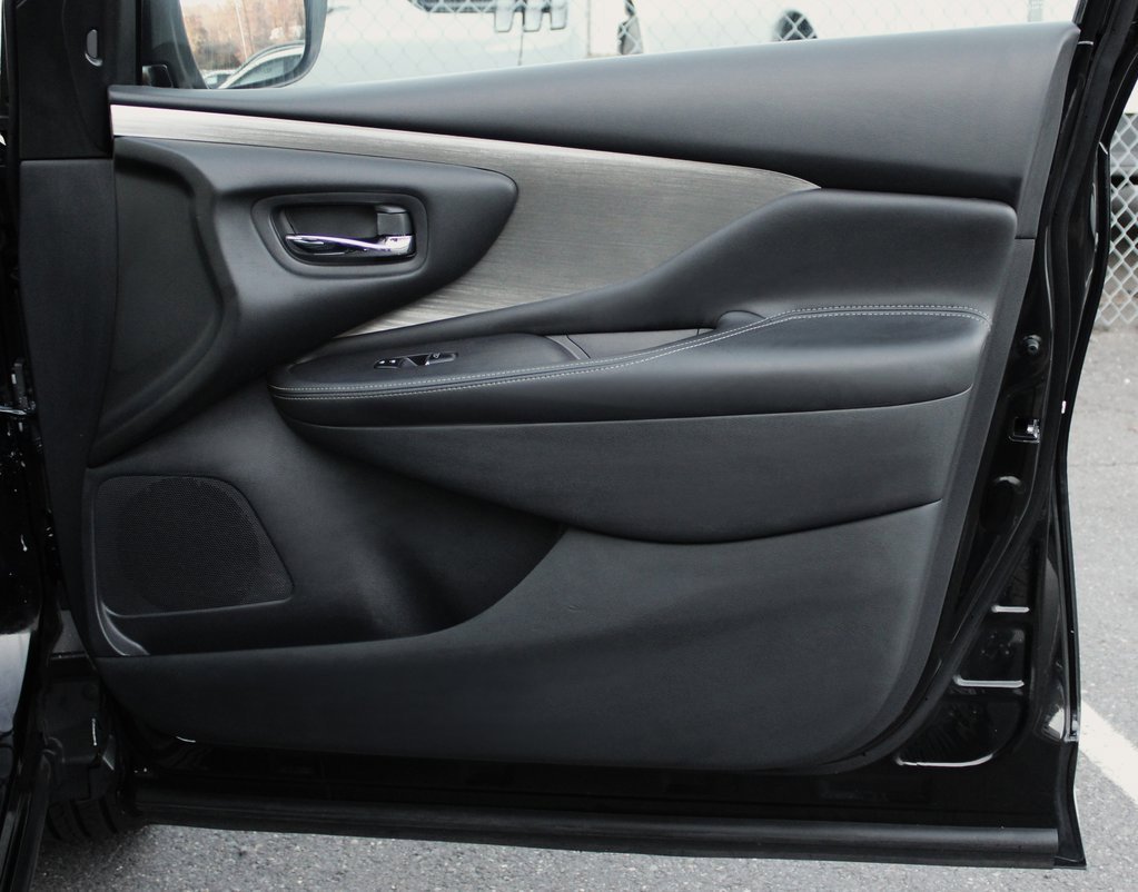 Used 2018 Nissan Murano Platinum image 18