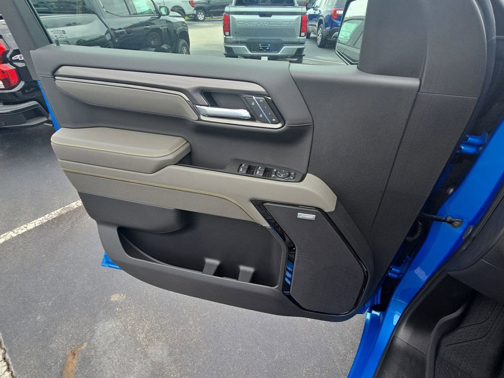New 2025 Chevrolet Silverado 1500 ZR2 w/ Technology Package image 24