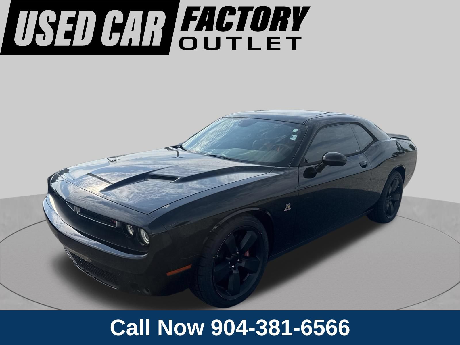 Used 2015 Dodge Challenger R/T Scat Pack w/ Leather Interior Group RWD image 3