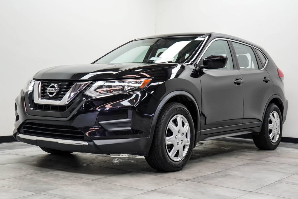 Used 2017 Nissan Rogue S FWD image 7