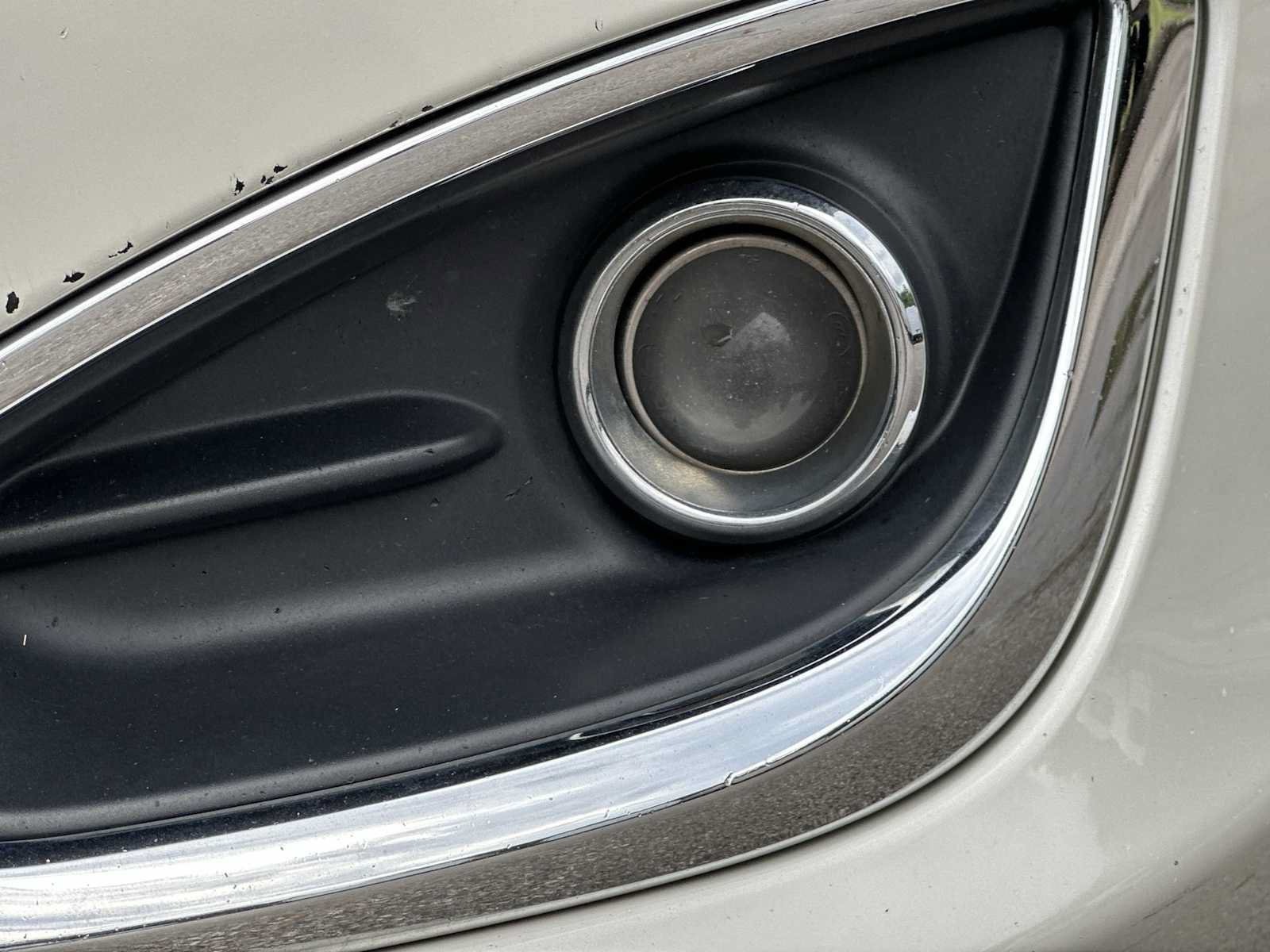 Used 2017 Chrysler Pacifica Touring-L FWD image 11