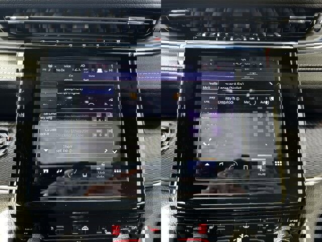 Used 2024 Jeep Grand Cherokee L Altitude image 32