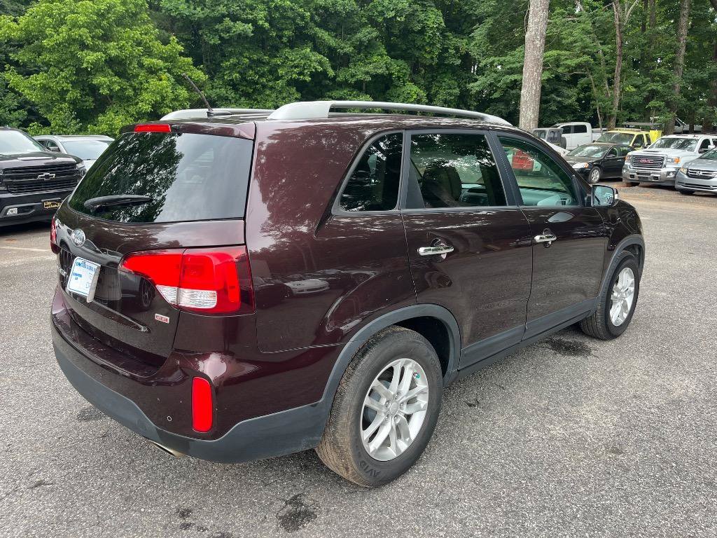 Used 2014 Kia Sorento LX FWD image 10