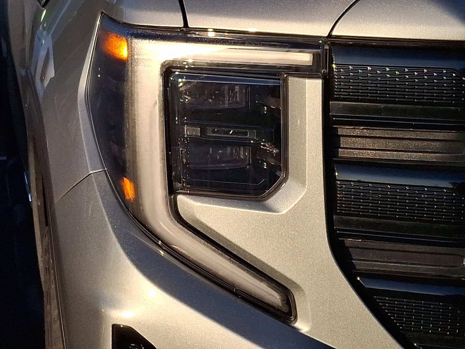 Used 2023 GMC Sierra 1500 Elevation AWD/4WD image 7