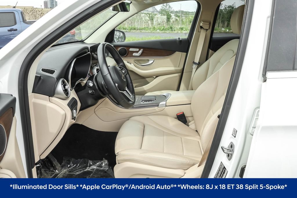 Used 2022 Mercedes-Benz GLC 300 4MATIC image 5