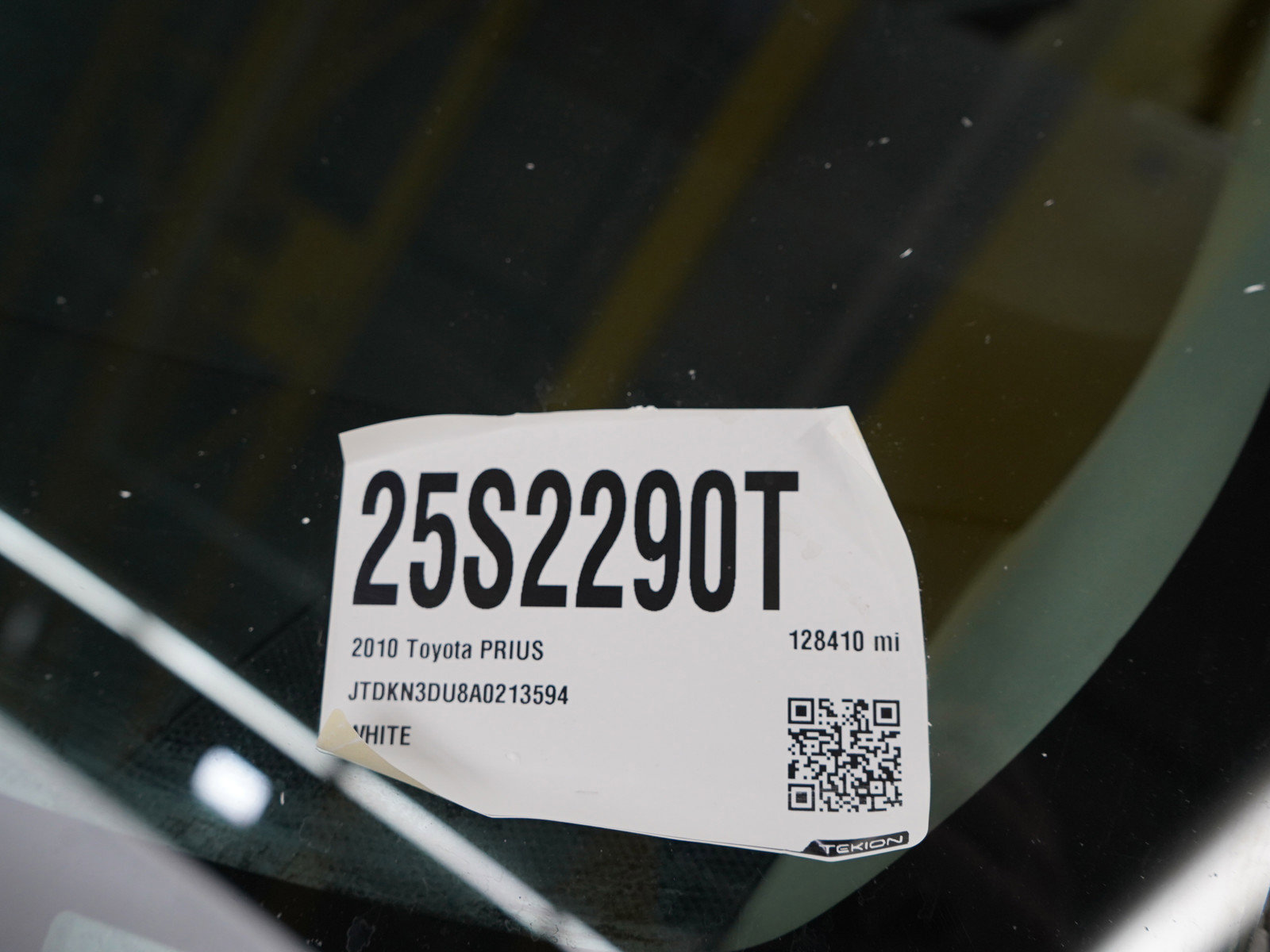 Used 2010 Toyota Prius Two FWD image 27