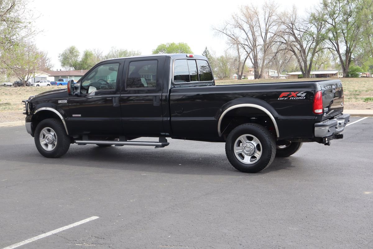 Used 2005 Ford F350 Lariat image 9