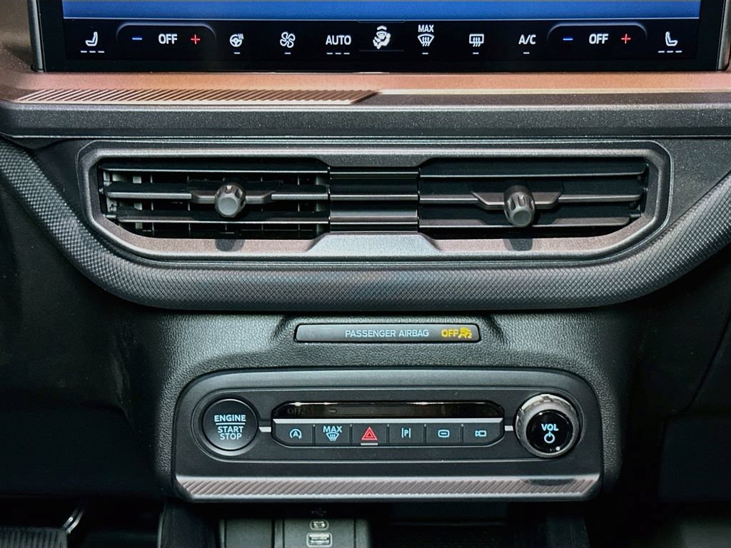 New 2026 Ford Bronco Sport Outer Banks w/ Sasquatch Outer Banks Package AWD/4WD image 15