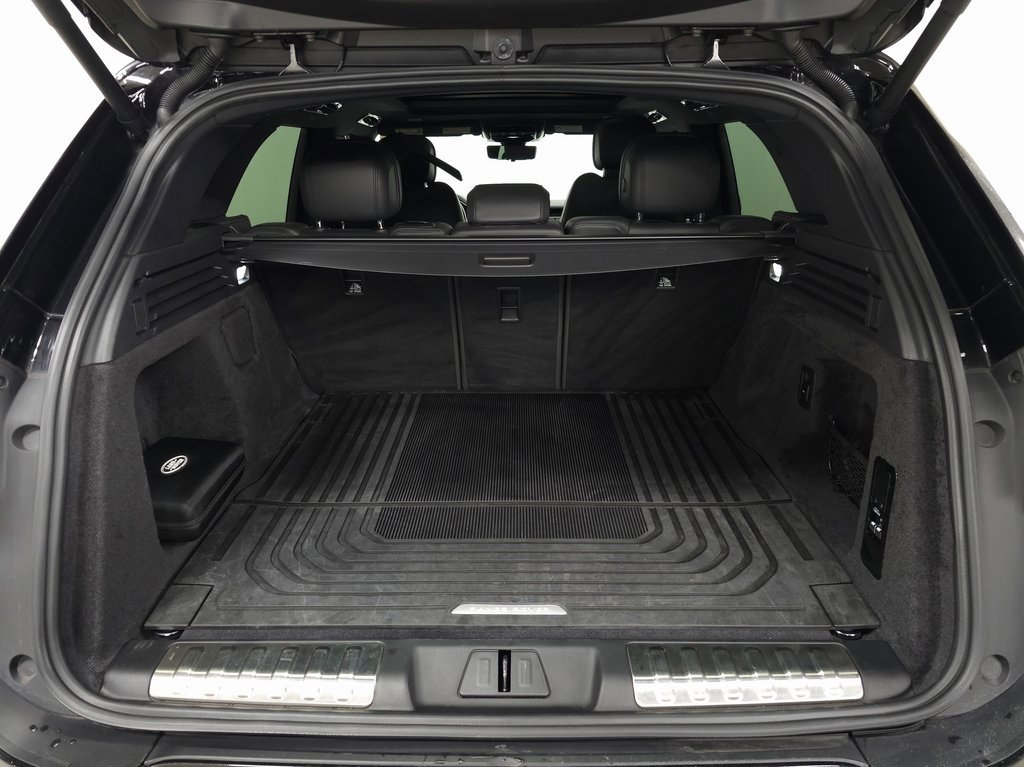 Used 2025 Land Rover Range Rover Sport Dynamic SE image 9