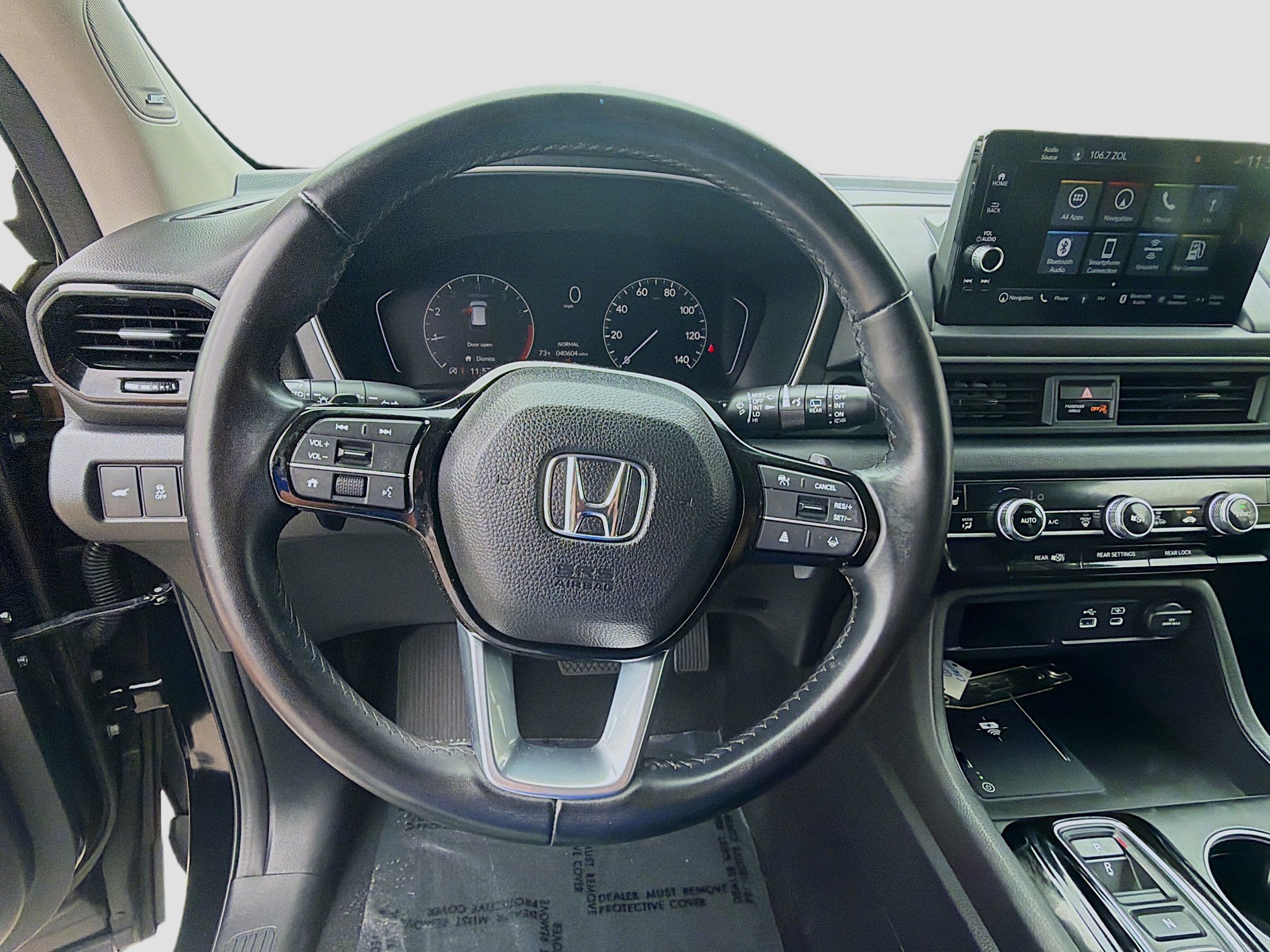 Certified 2023 Honda Pilot Touring image 10