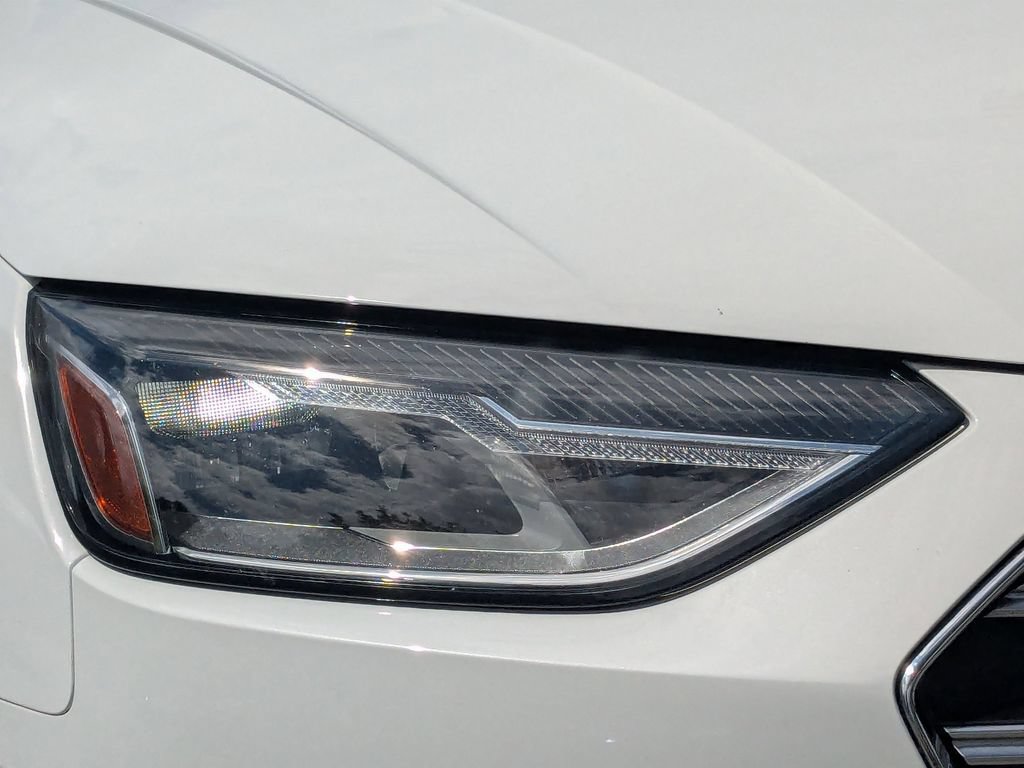 Used 2022 Audi A4 2.0T Premium w/ Convenience Package AWD/4WD image 10
