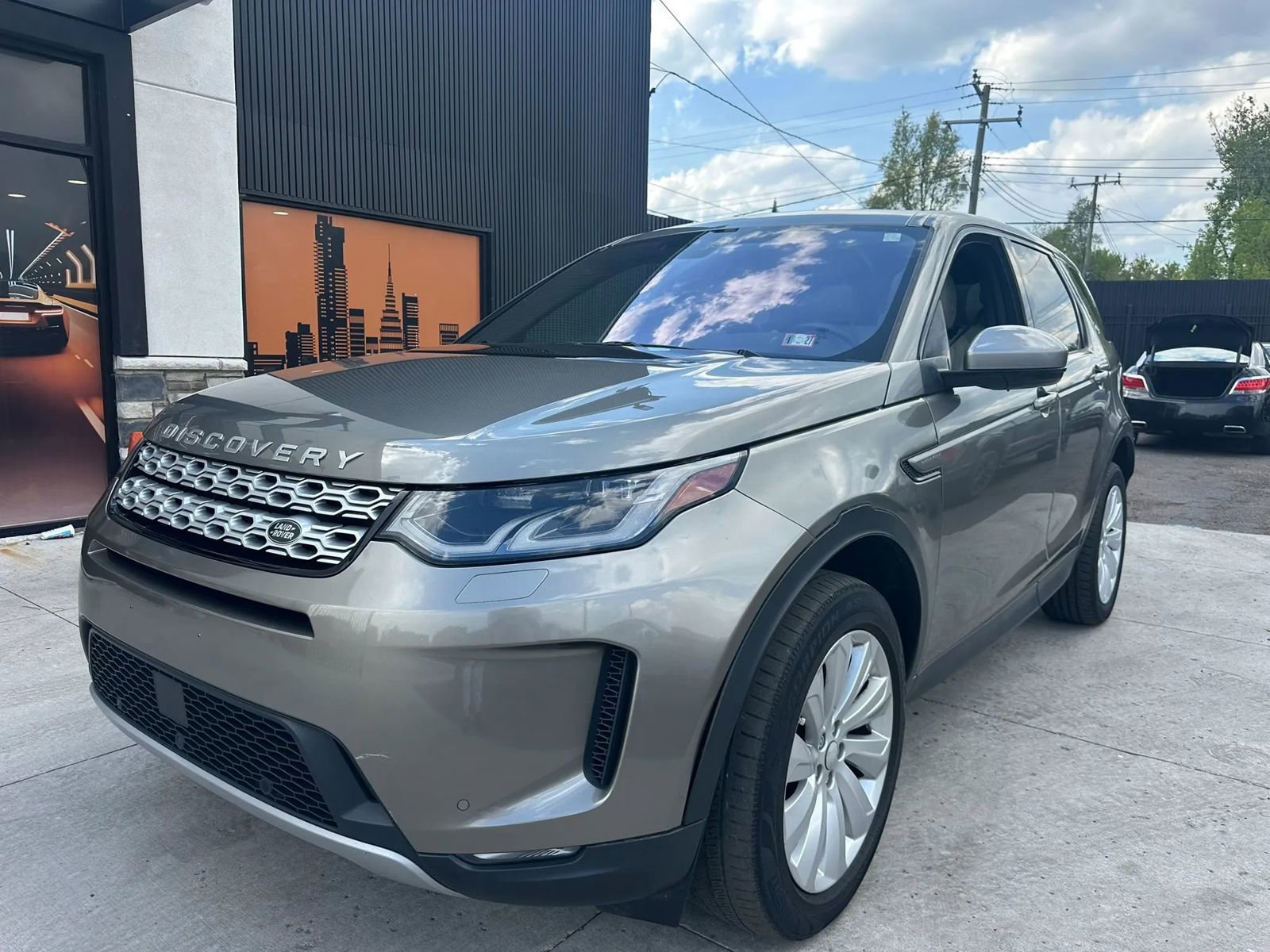 Used 2020 Land Rover Discovery Sport SE