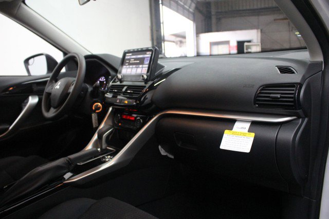 New 2026 Mitsubishi Eclipse Cross ES AWD/4WD image 17