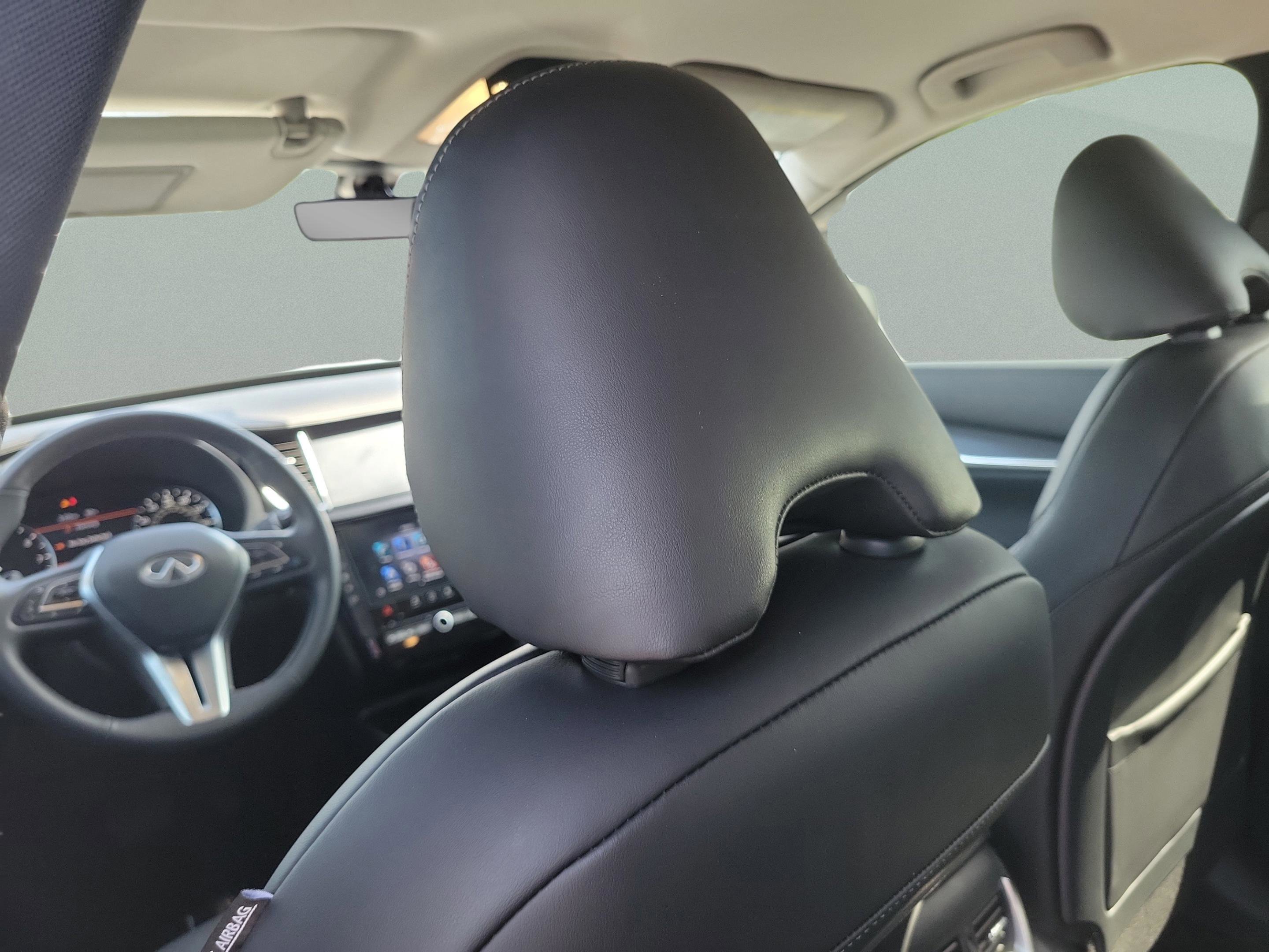 Certified 2025 INFINITI QX50 Pure image 25