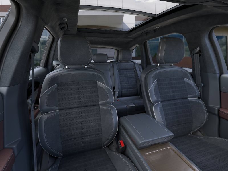 New 2026 Lincoln Nautilus Black Label AWD/4WD image 10