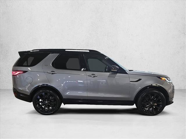 Used 2026 Land Rover Discovery Limited Edition AWD/4WD image 4