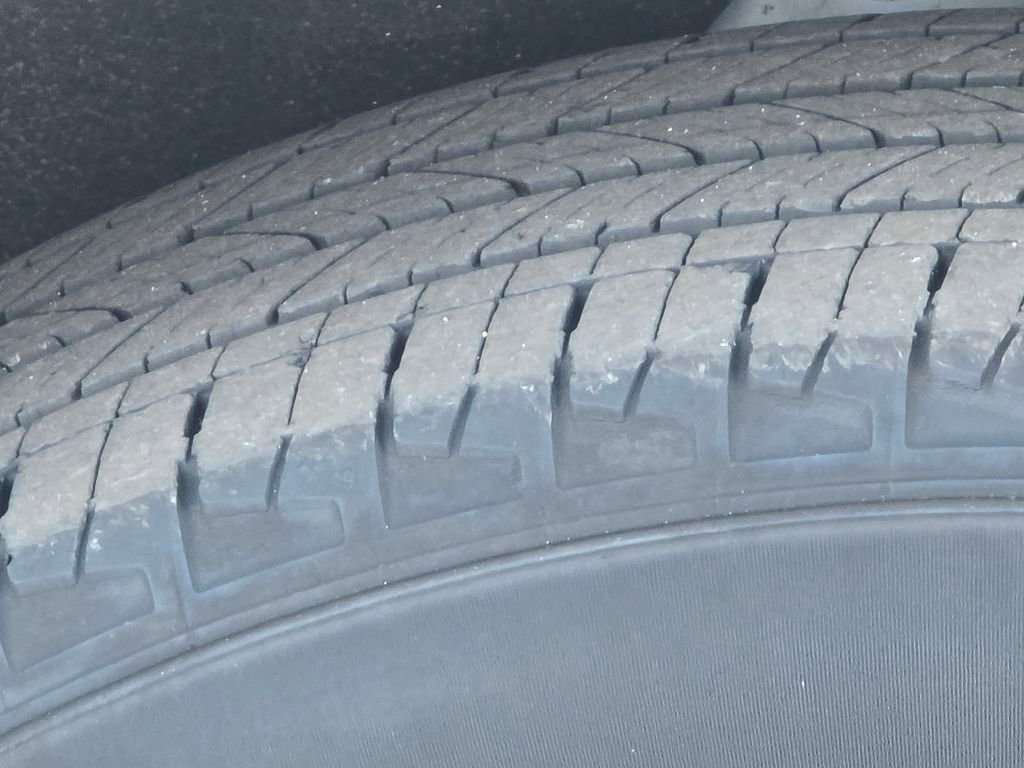 Used 2024 Chevrolet Equinox LT image 28