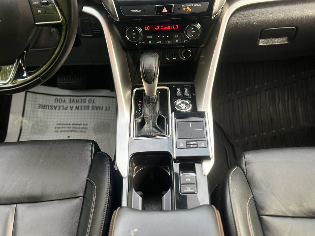 Used 2020 Mitsubishi Eclipse Cross SEL AWD/4WD image 19