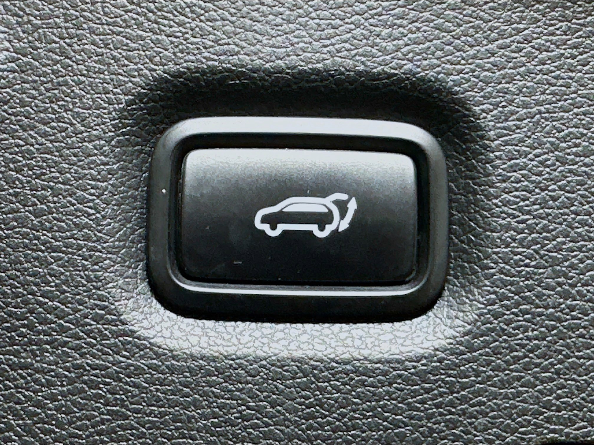 Used 2019 Hyundai Santa Fe Limited image 32